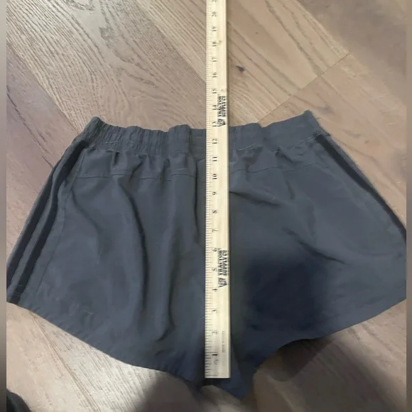 Adidas shorts women’s Athletic climalite polyester running measurements in pics - Picture 8 of 8